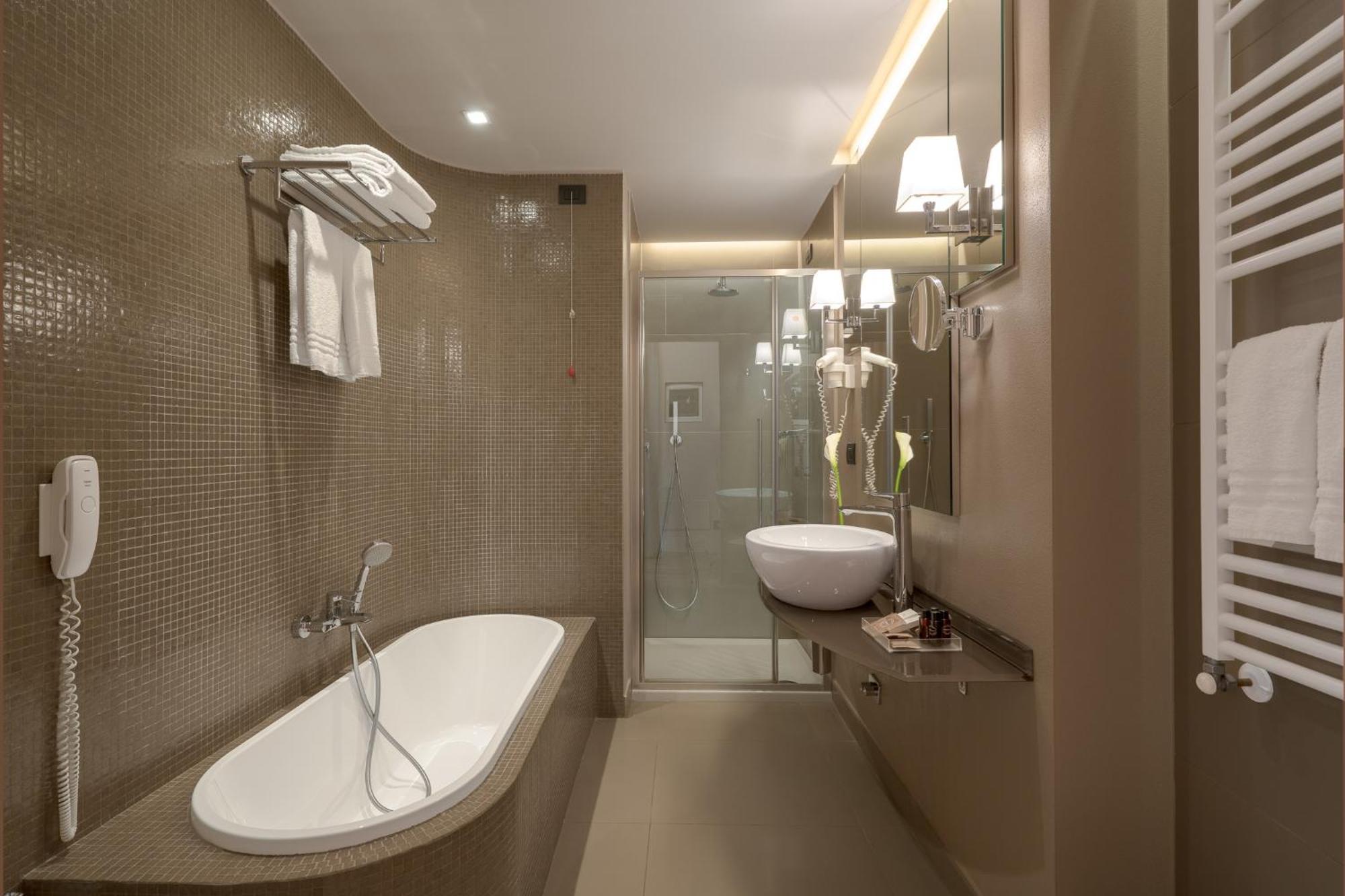 Titano Suites Сан-Марино Экстерьер фото