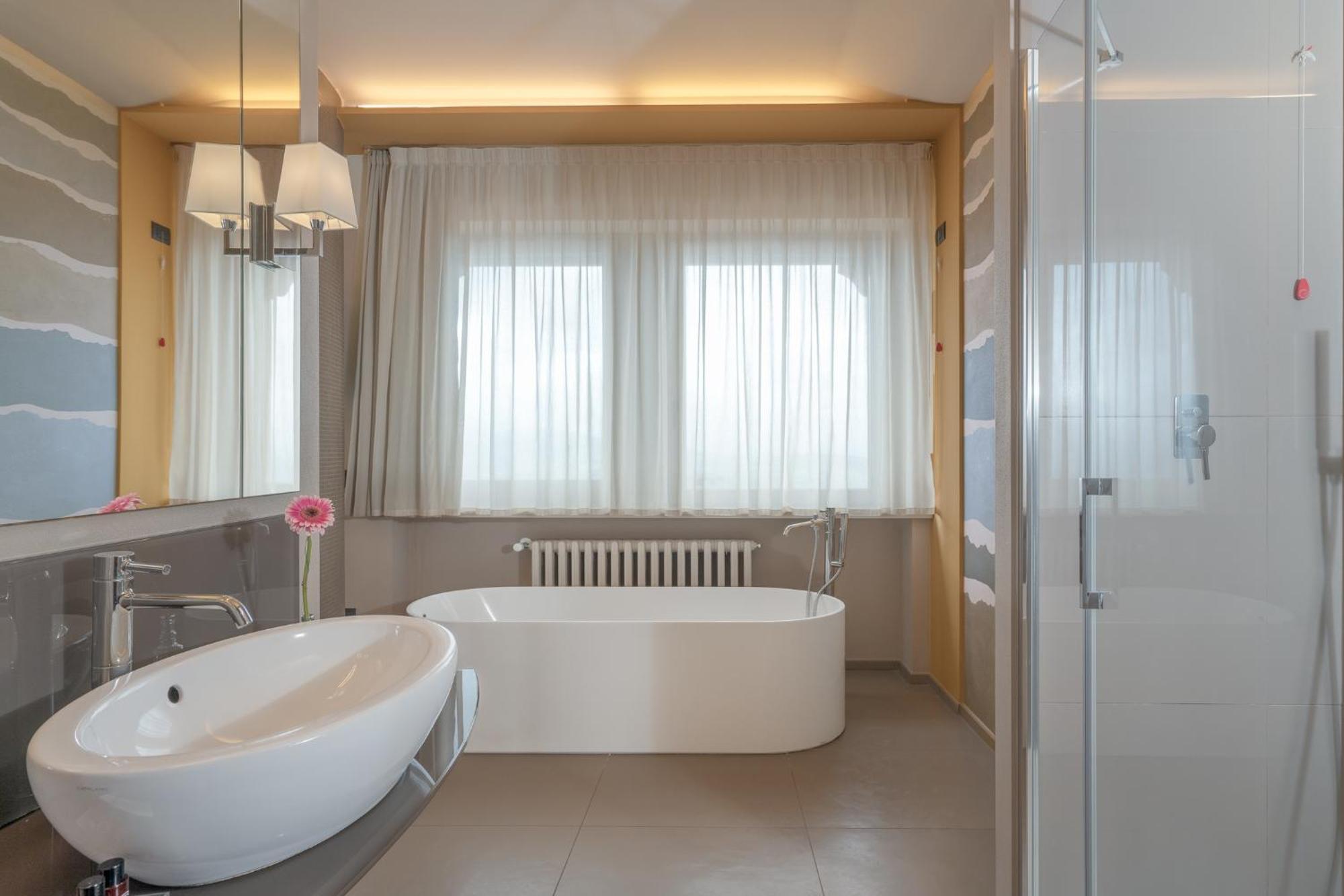 Titano Suites Сан-Марино Экстерьер фото