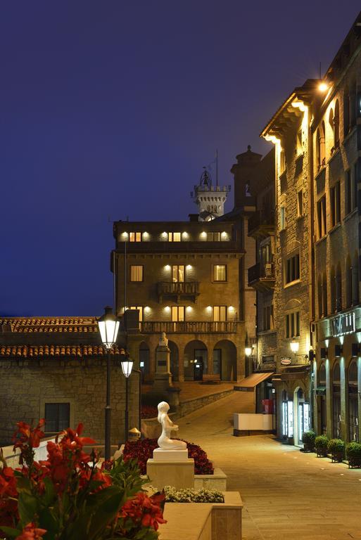 Titano Suites Сан-Марино Экстерьер фото